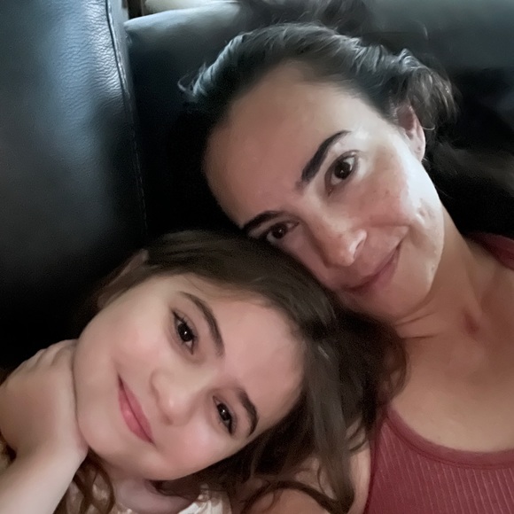 Meet your Posher, Celia - Picture 2 of 4